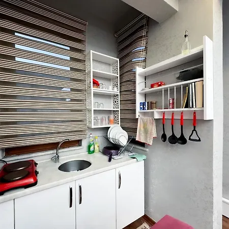 The New Season فندق *