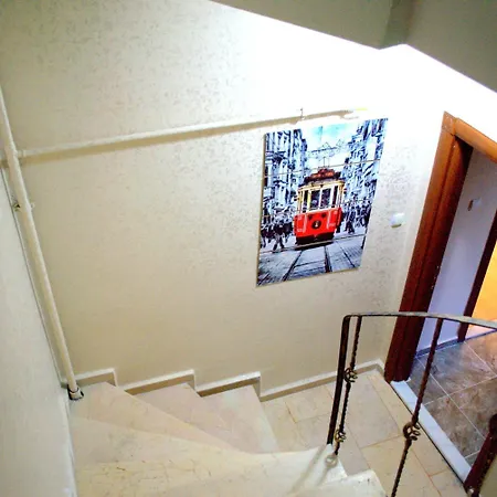 The New Season Hotel *