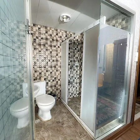 The New Season Hotel *