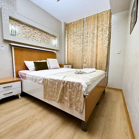 Hotel The New Season *