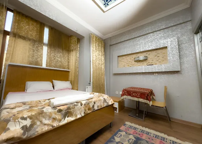 The New Season Hotell *