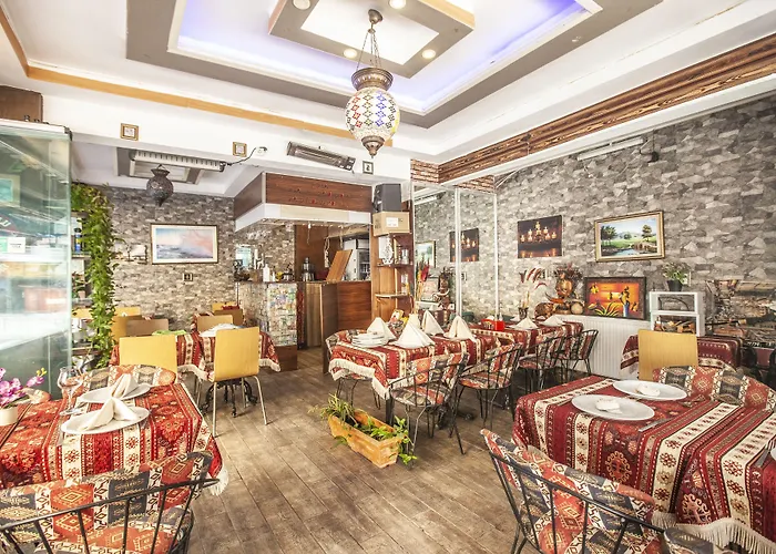 Hotell The New Season