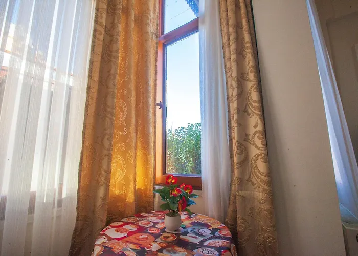 The New Season Hotell *