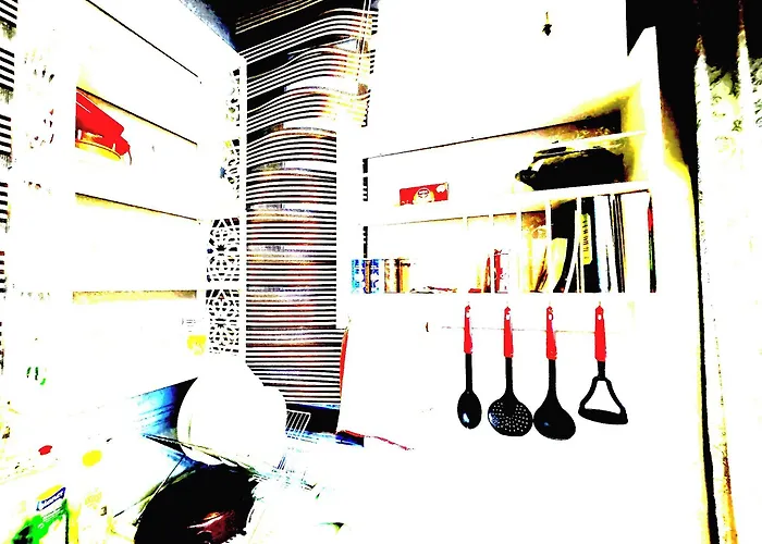 Hotell The New Season *