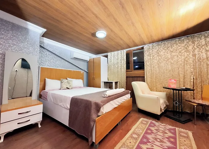 The New Season * Istanbul