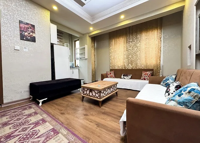 Hotell The New Season *