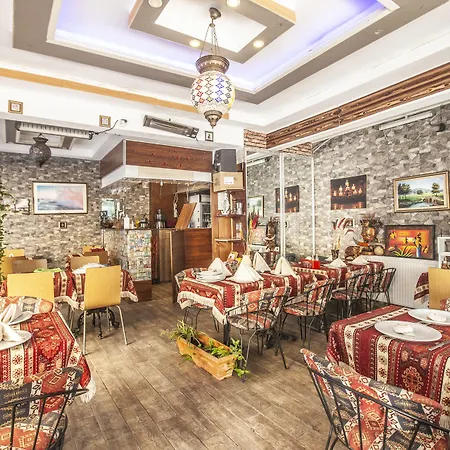 Hotel The New Season